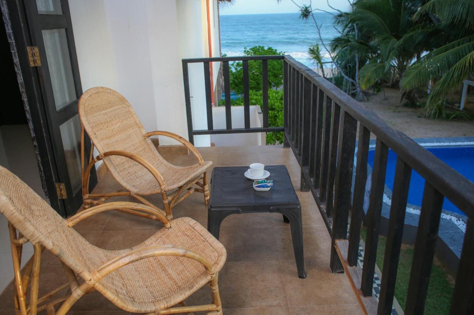 Blue Ocean Resort Netolpitiya Екстериор снимка