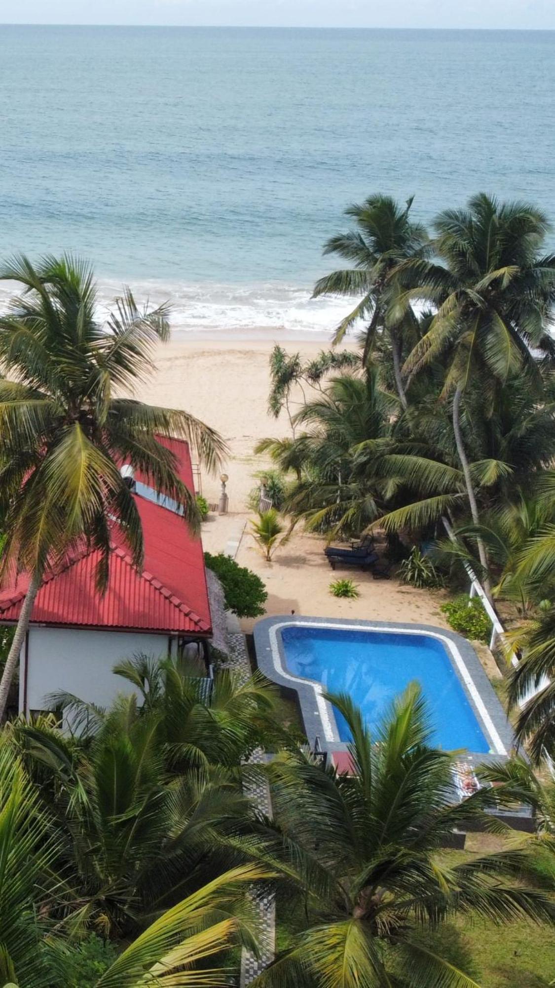 Blue Ocean Resort Netolpitiya Екстериор снимка
