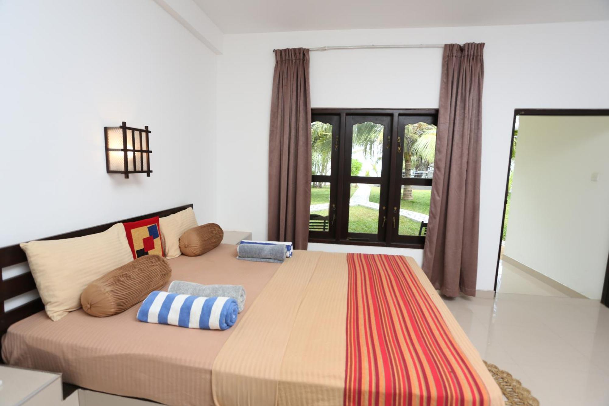 Blue Ocean Resort Netolpitiya Екстериор снимка