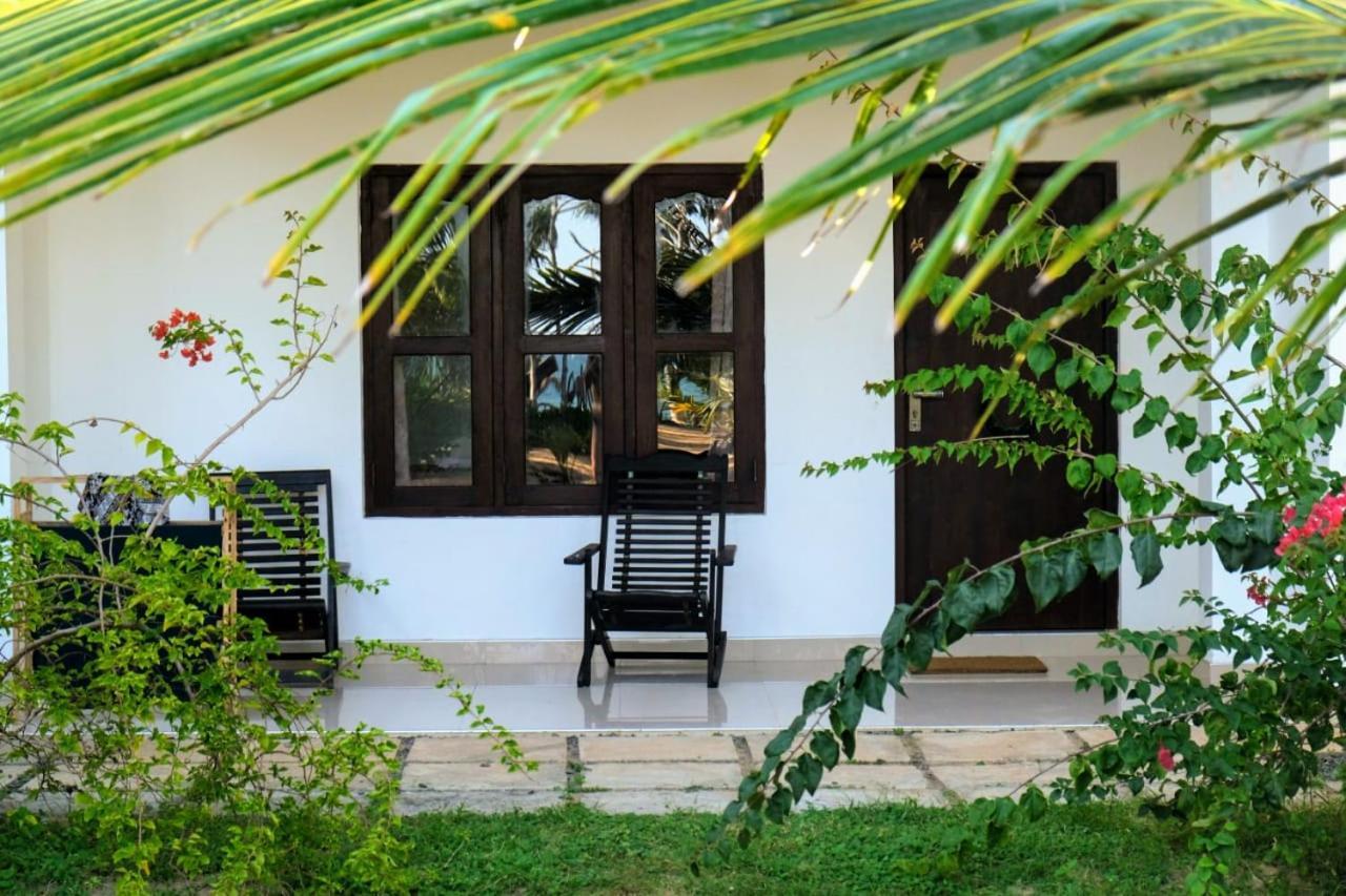 Blue Ocean Resort Netolpitiya Екстериор снимка